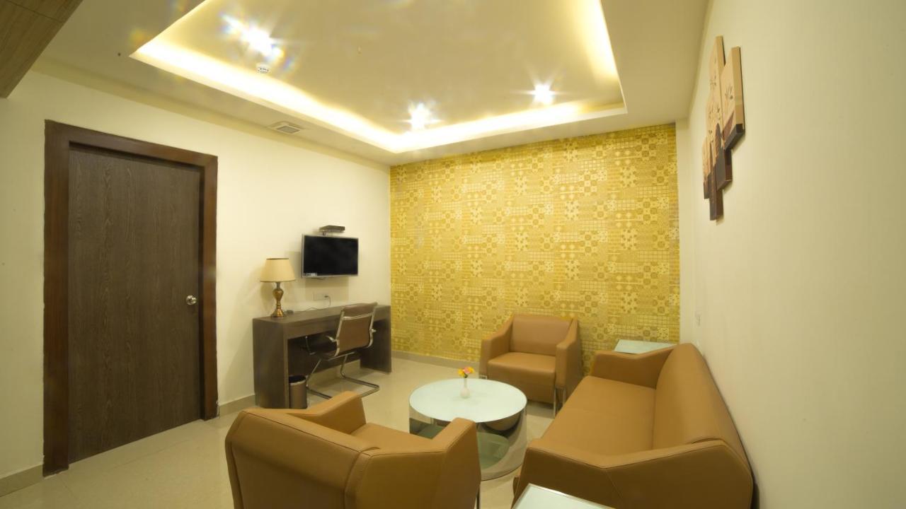 Hotel Indraprasttha Vijayawāda Extérieur photo
