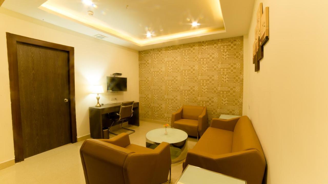 Hotel Indraprasttha Vijayawāda Extérieur photo